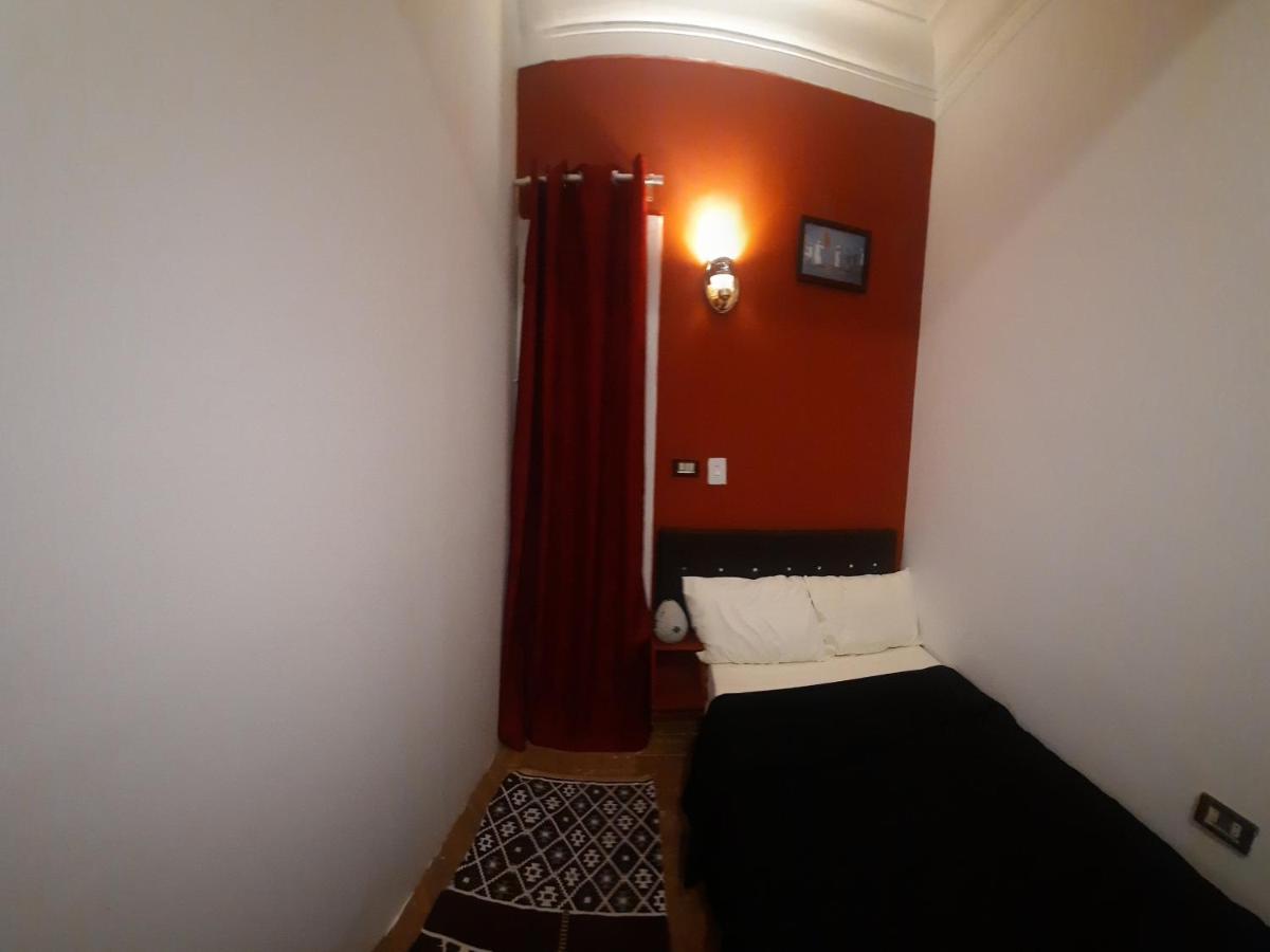 Happy Life Hostel カイロ エクステリア 写真
