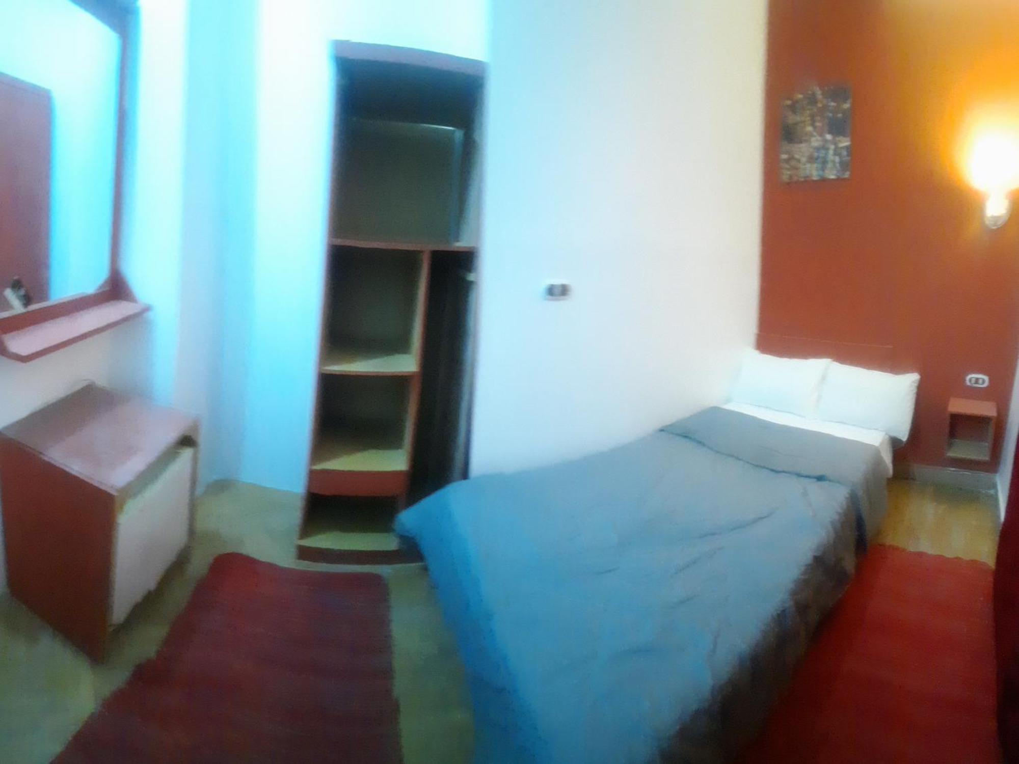 Happy Life Hostel カイロ 部屋 写真
